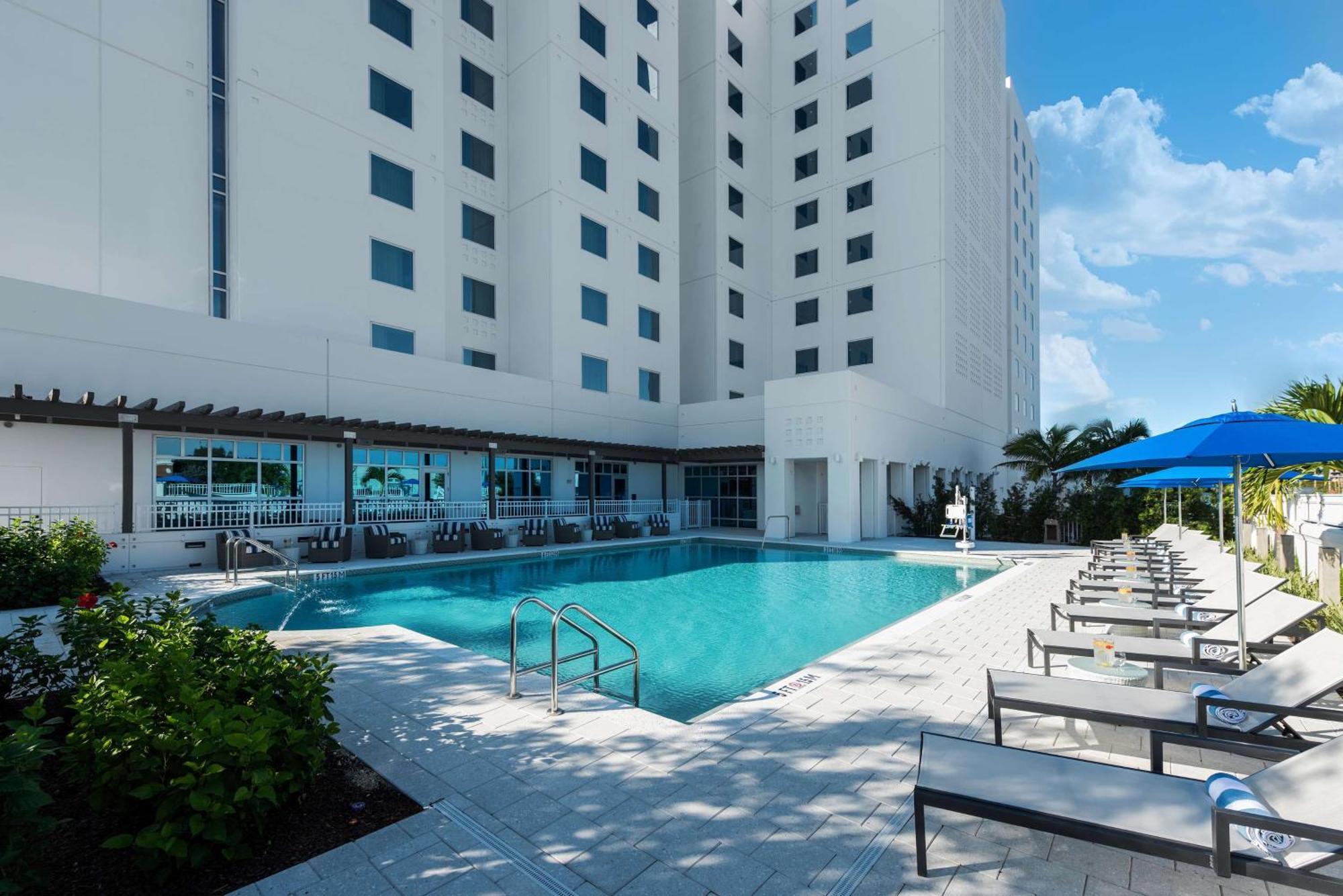 Homewood Suites By Hilton Miami Dolphin Mall Sweetwater Екстериор снимка